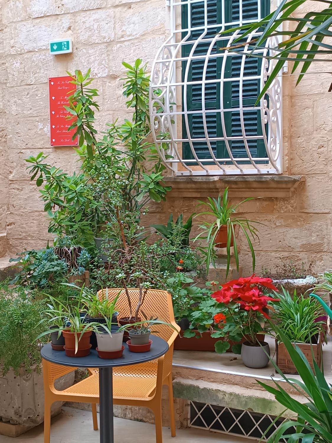 Palazzino Nina Boutique Hotel Qormi Exterior photo